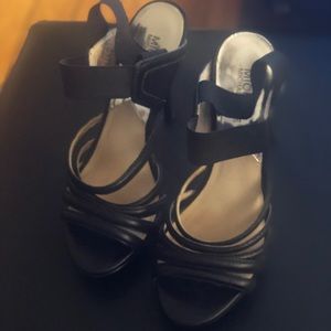 Michael Kors shoe size 7.5
